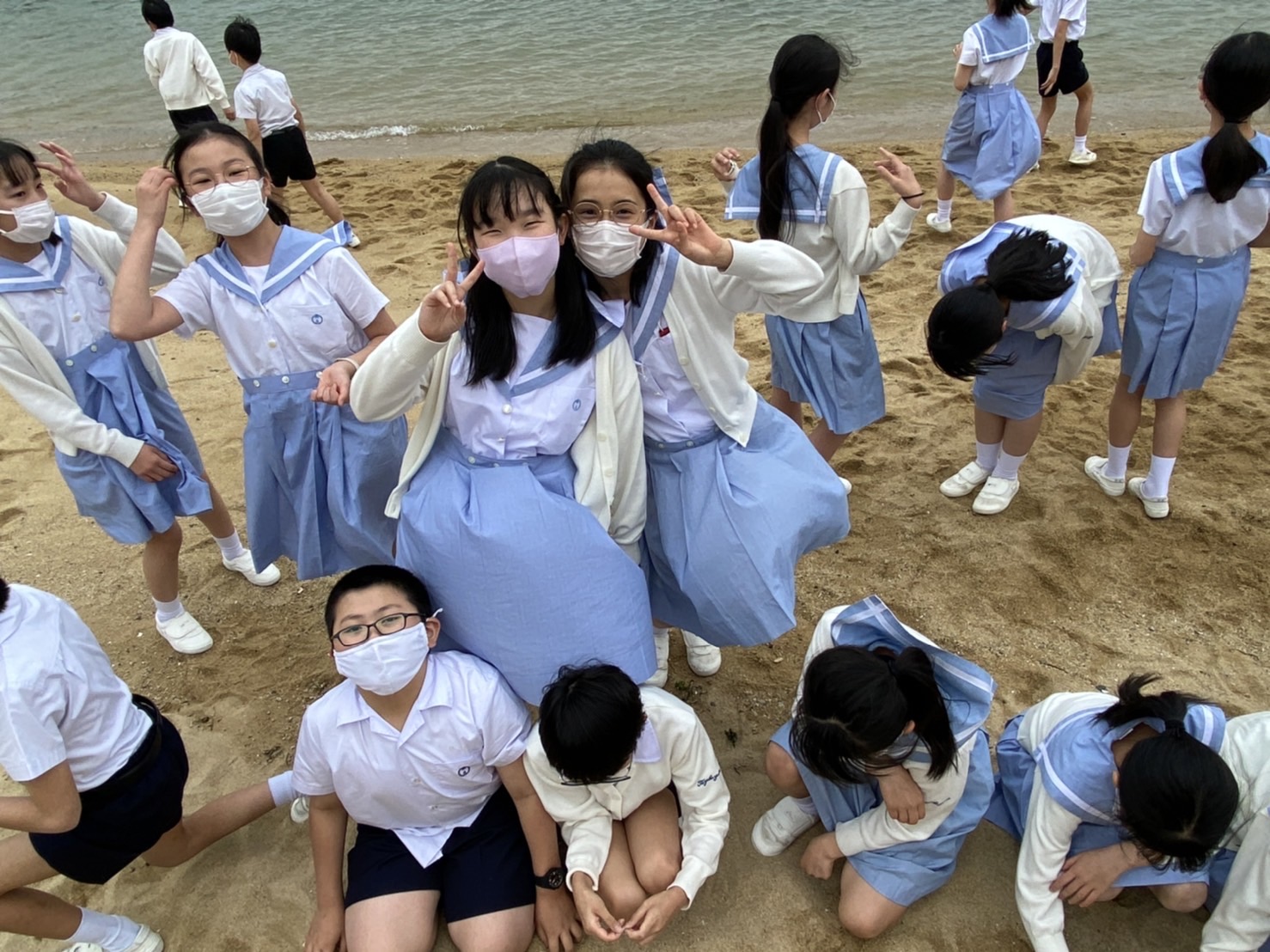 小学校　パンチラ 