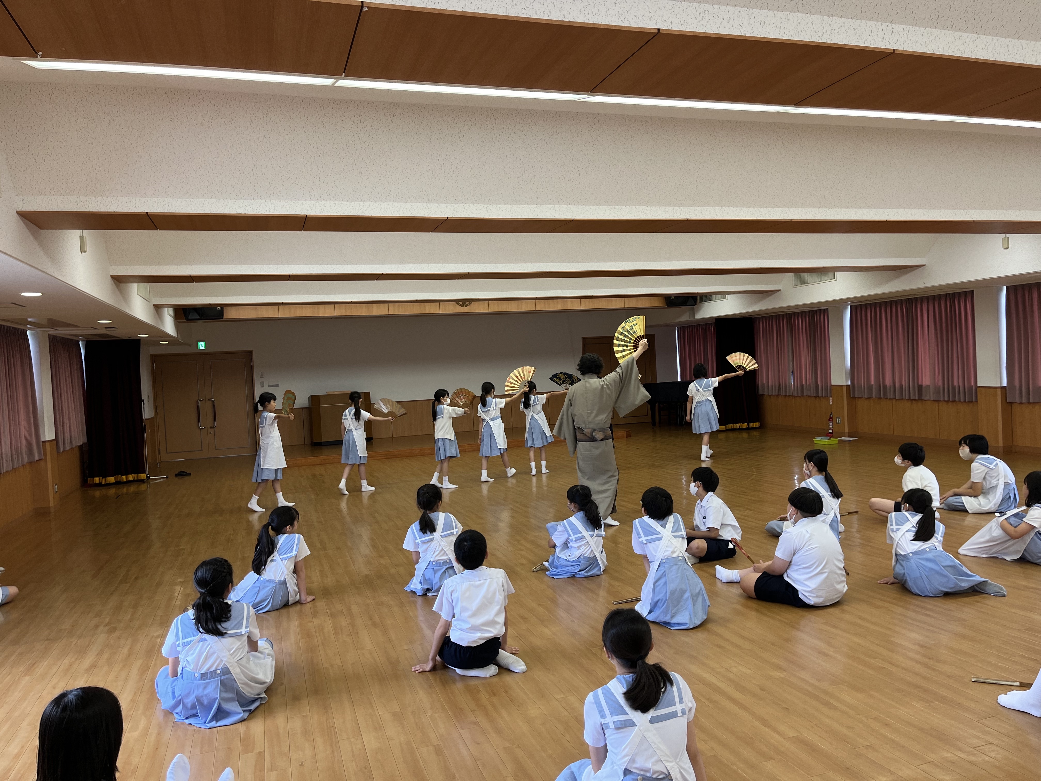 大好評です絵画 美術の授業で先生に満点を貰った作品 絵画