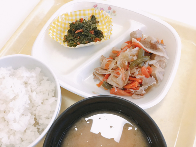 今日の給食 帝塚山学院小学校